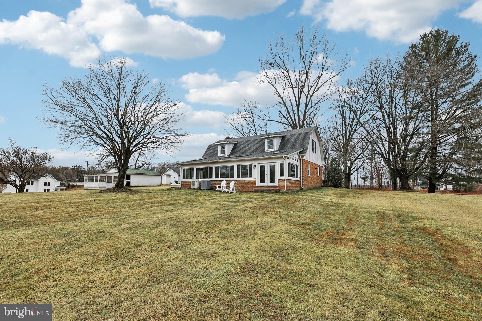 11719 DUMFRIES ROAD