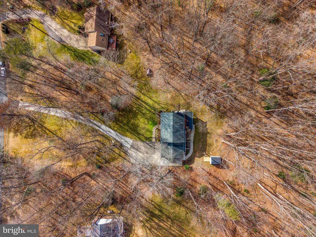 5356 WADE LANE