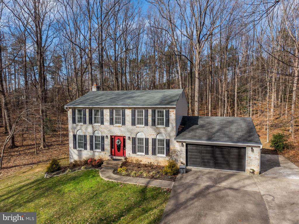 5356 WADE LANE