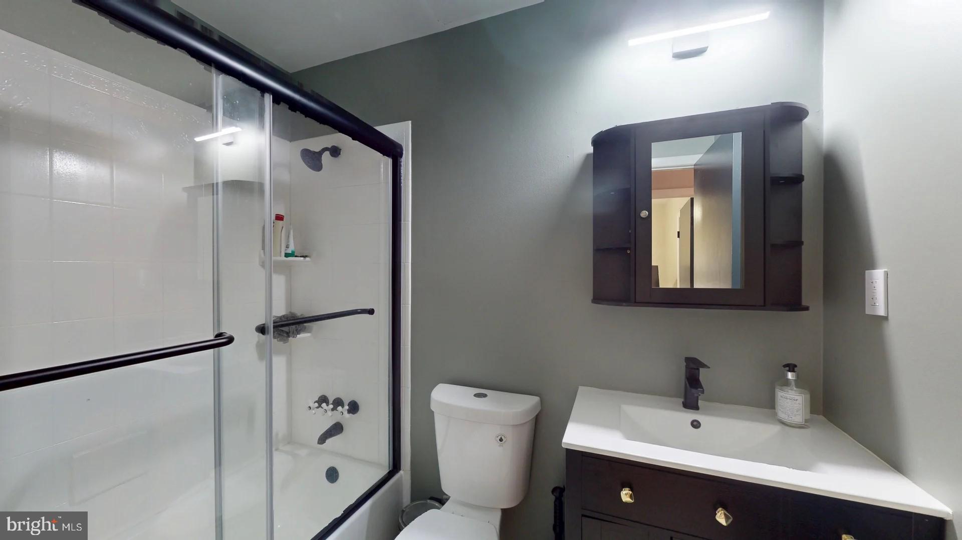 11813 CORNWELL DRIVE