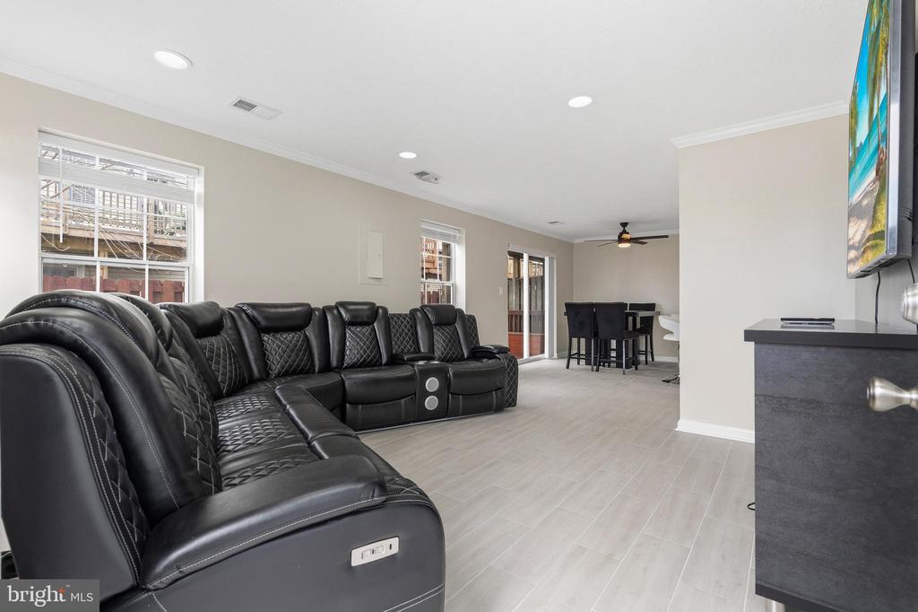 7930 CALVARY COURT