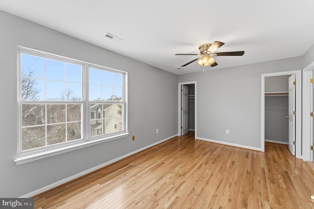7989 FLAGER CIRCLE