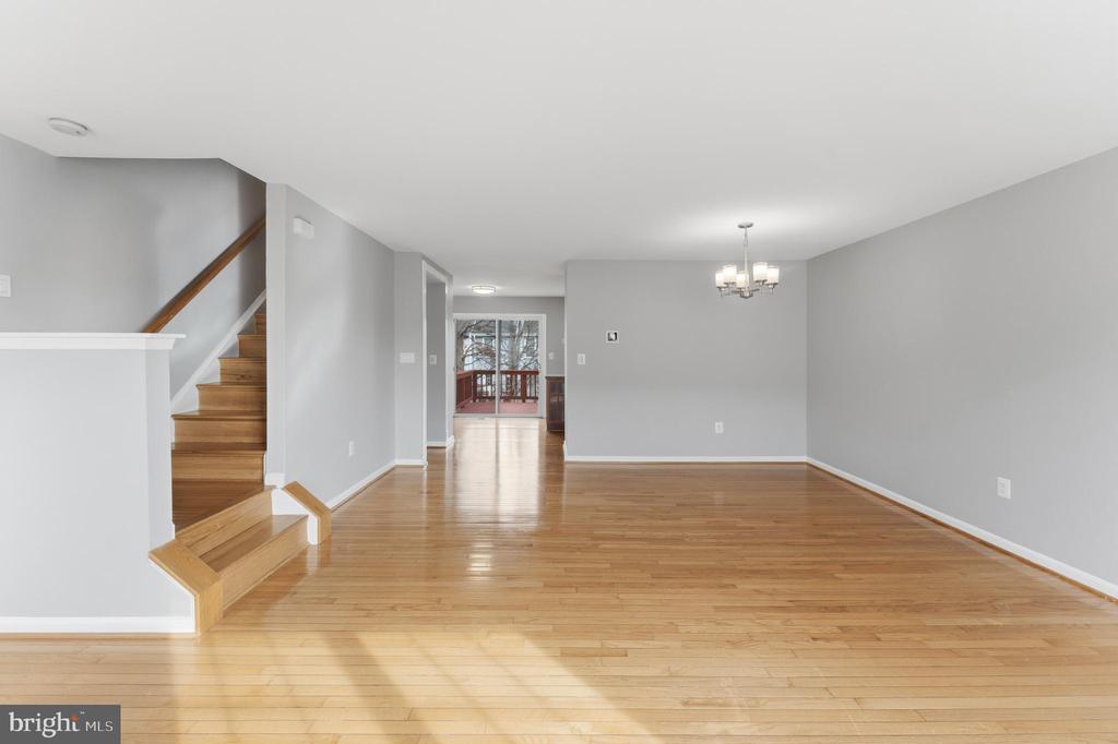 7989 FLAGER CIRCLE