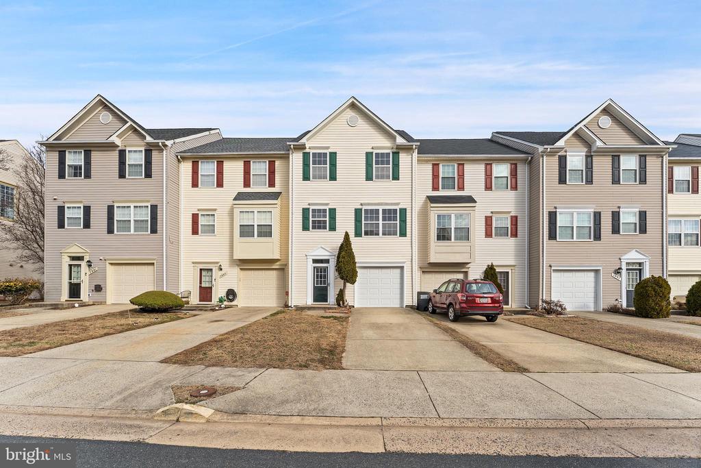 7989 FLAGER CIRCLE
