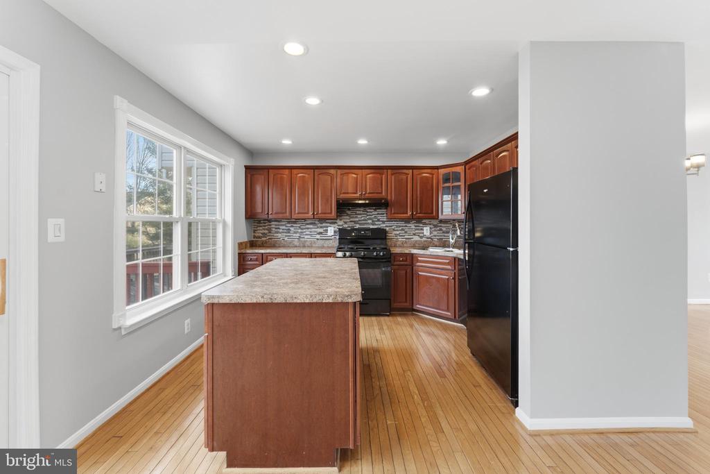 7989 FLAGER CIRCLE