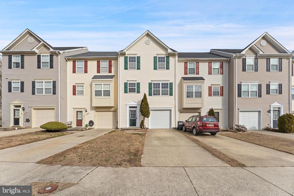 7989 FLAGER CIRCLE