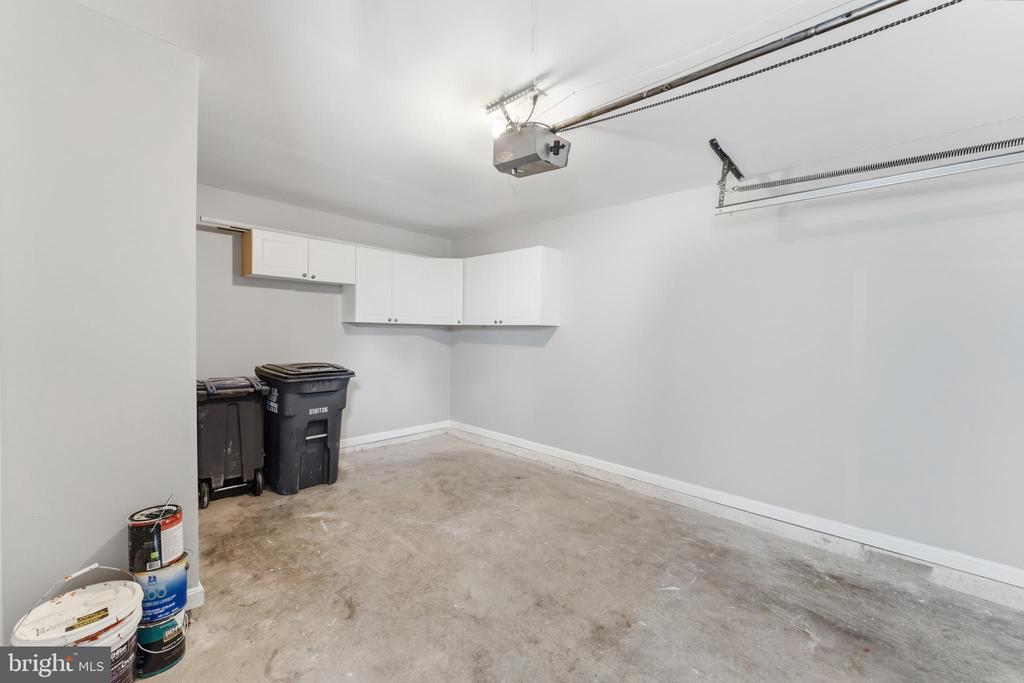 7989 FLAGER CIRCLE