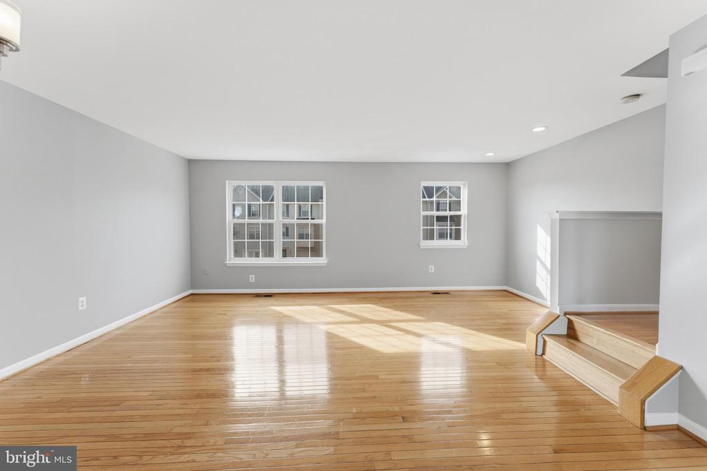 7989 FLAGER CIRCLE