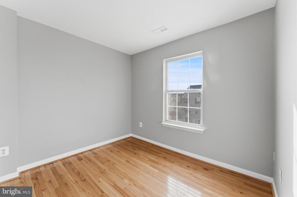7989 FLAGER CIRCLE