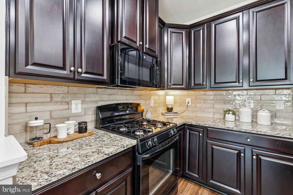 7416 BRUNSON CIRCLE