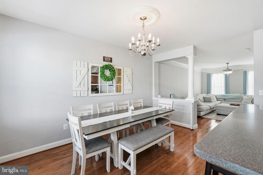 5027 POTOMAC HIGHLANDS CIRCLE