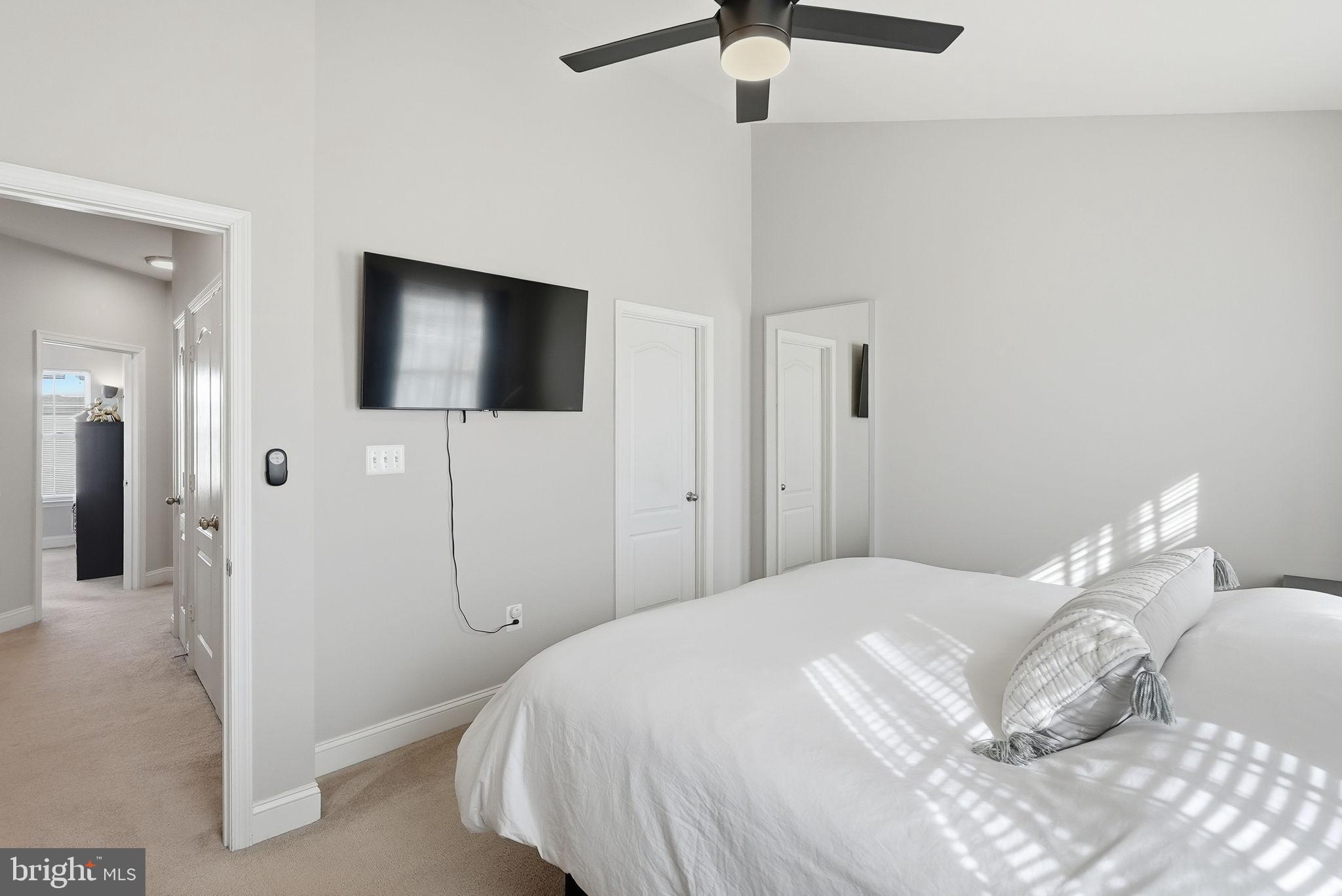 5027 POTOMAC HIGHLANDS CIRCLE