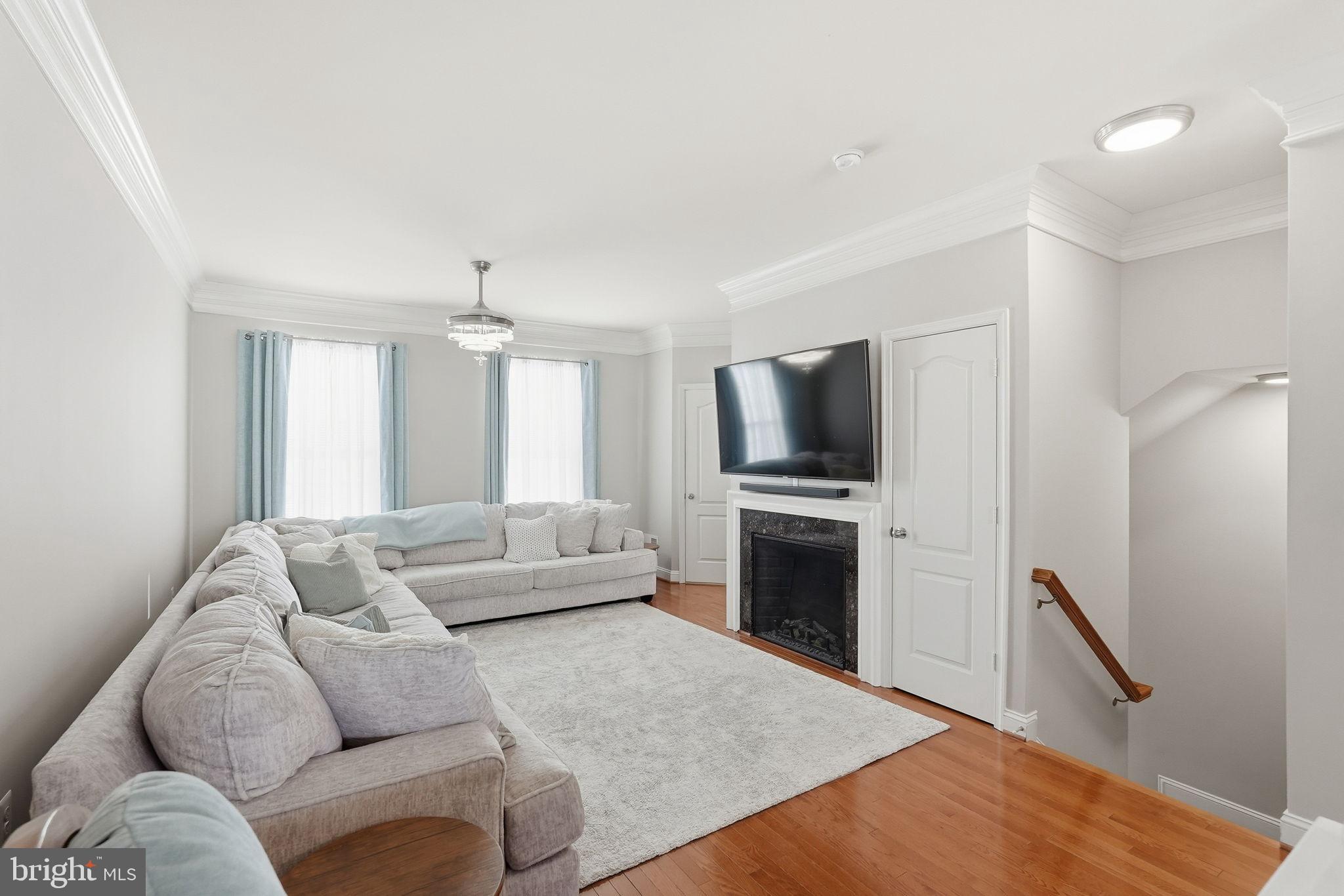 5027 POTOMAC HIGHLANDS CIRCLE