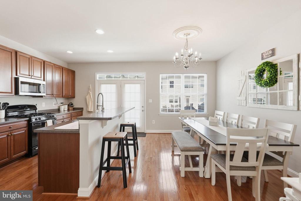 5027 POTOMAC HIGHLANDS CIRCLE