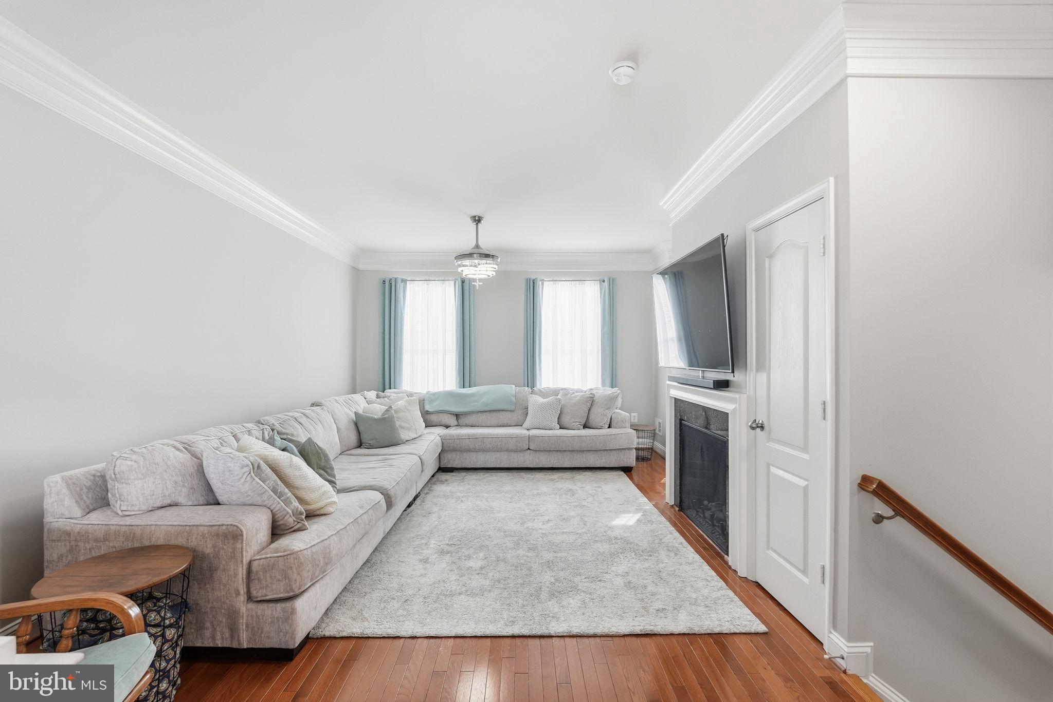 5027 POTOMAC HIGHLANDS CIRCLE