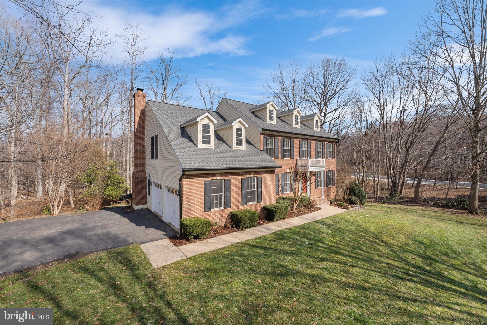 13303 ROBLING COURT