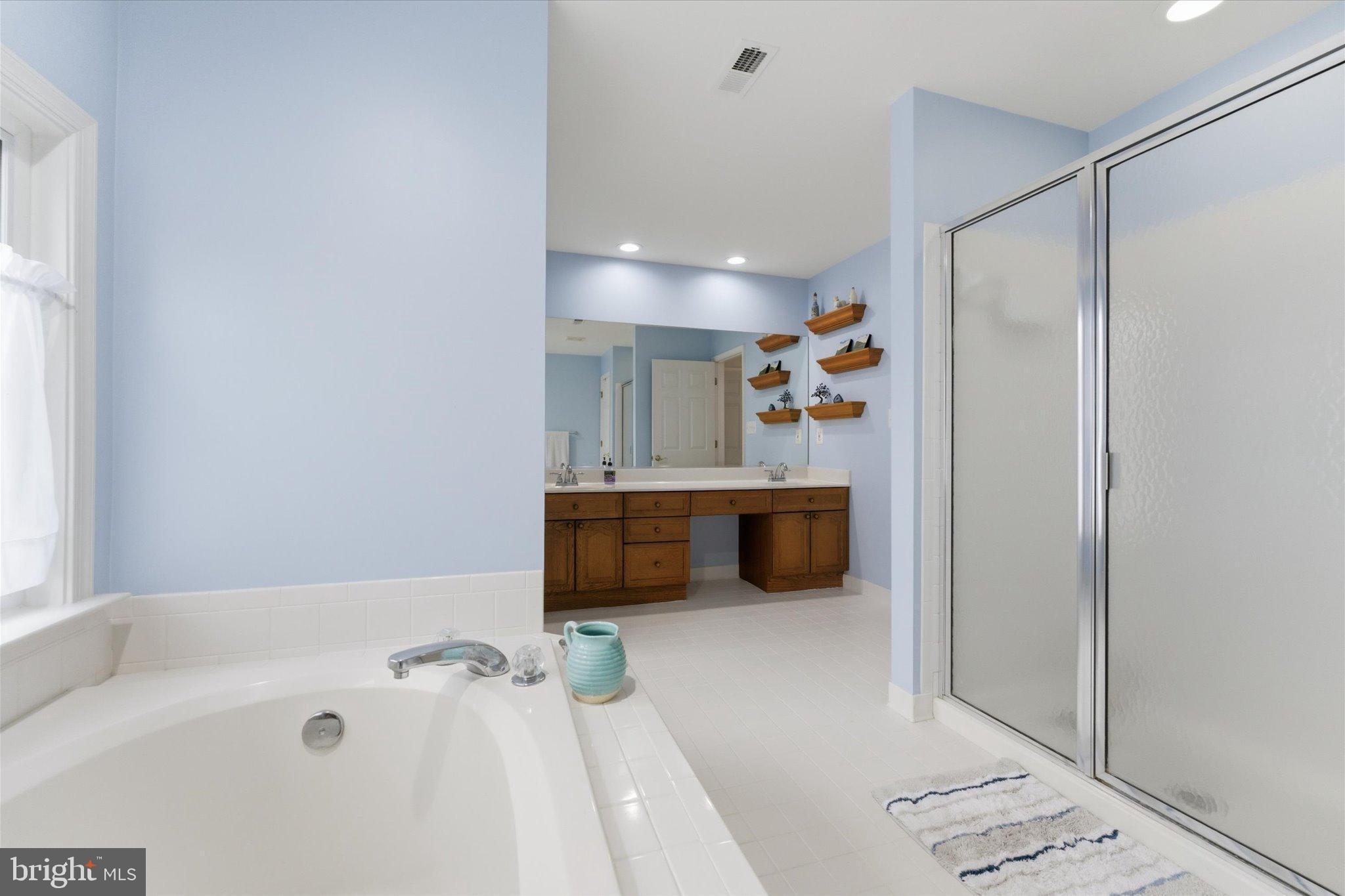 13303 ROBLING COURT