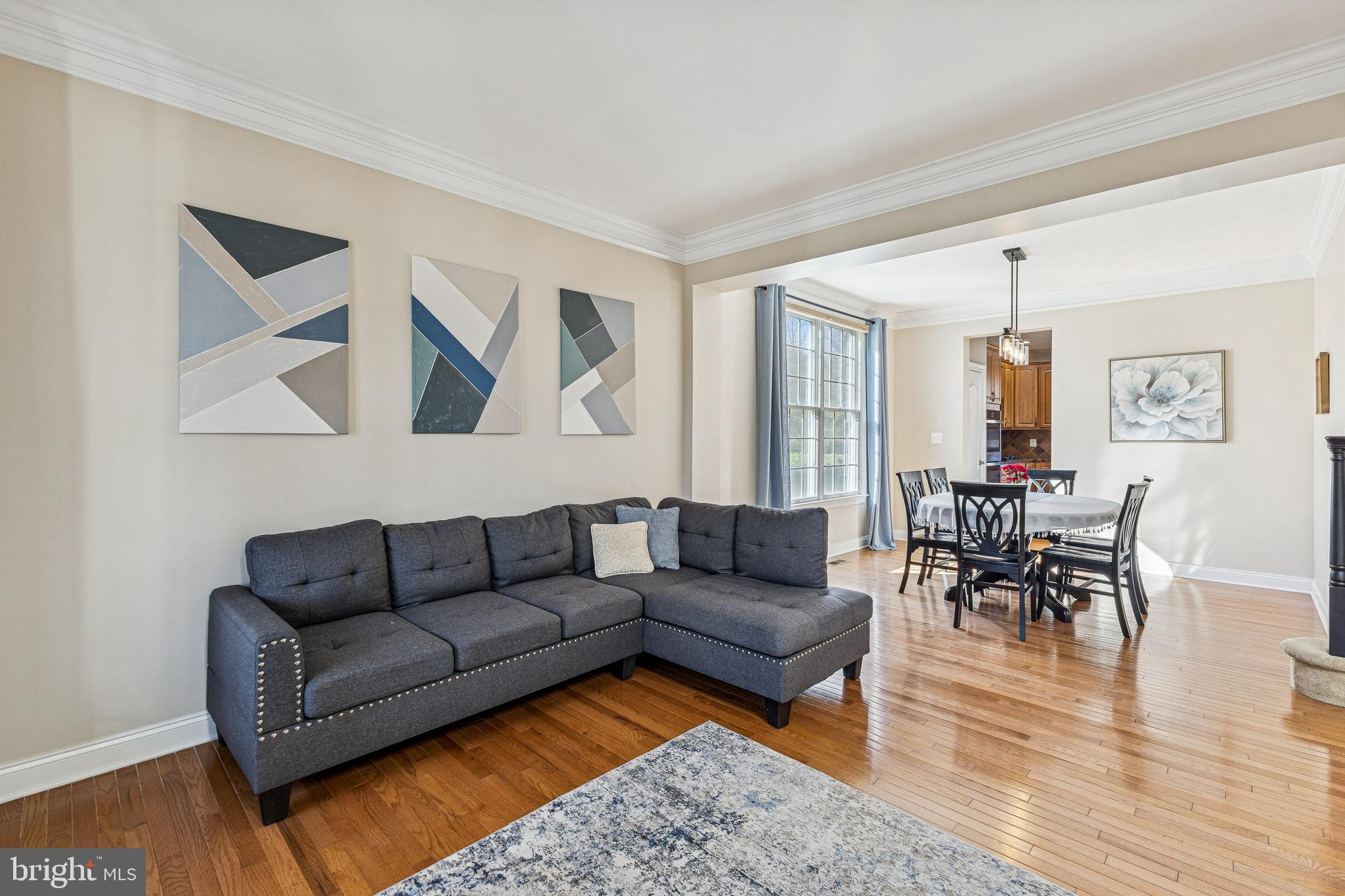 5793 WATERLOO BRIDGE CIRCLE