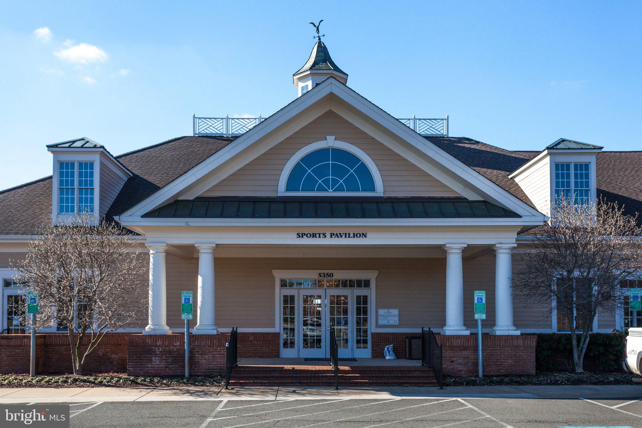 5793 WATERLOO BRIDGE CIRCLE