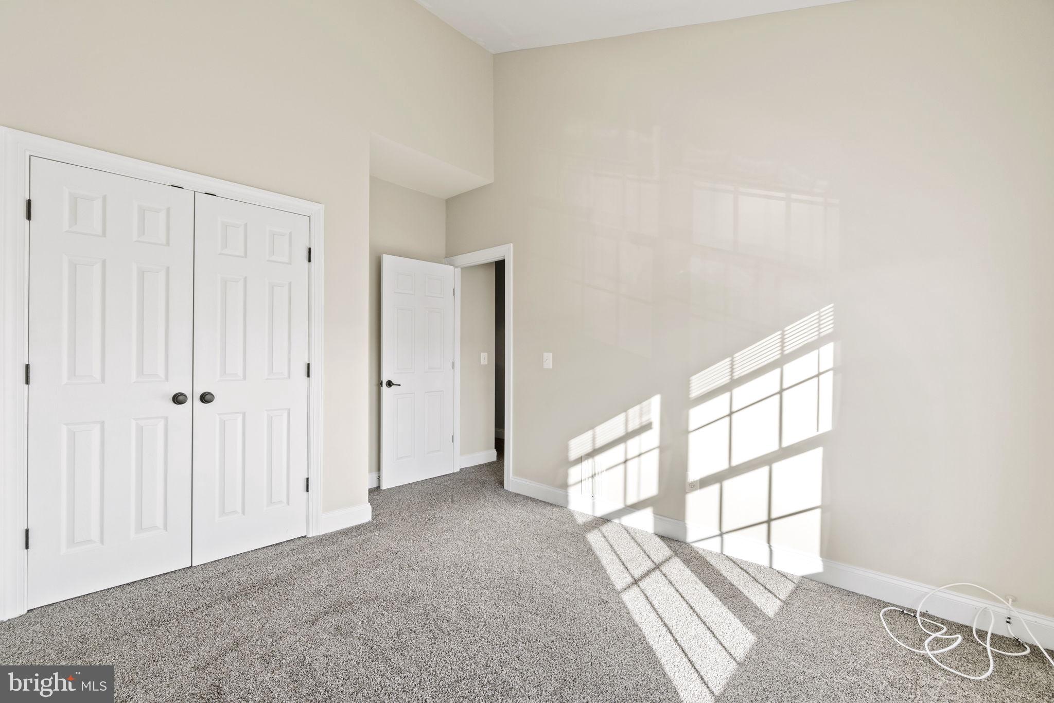 6910 STANWICK SQUARE