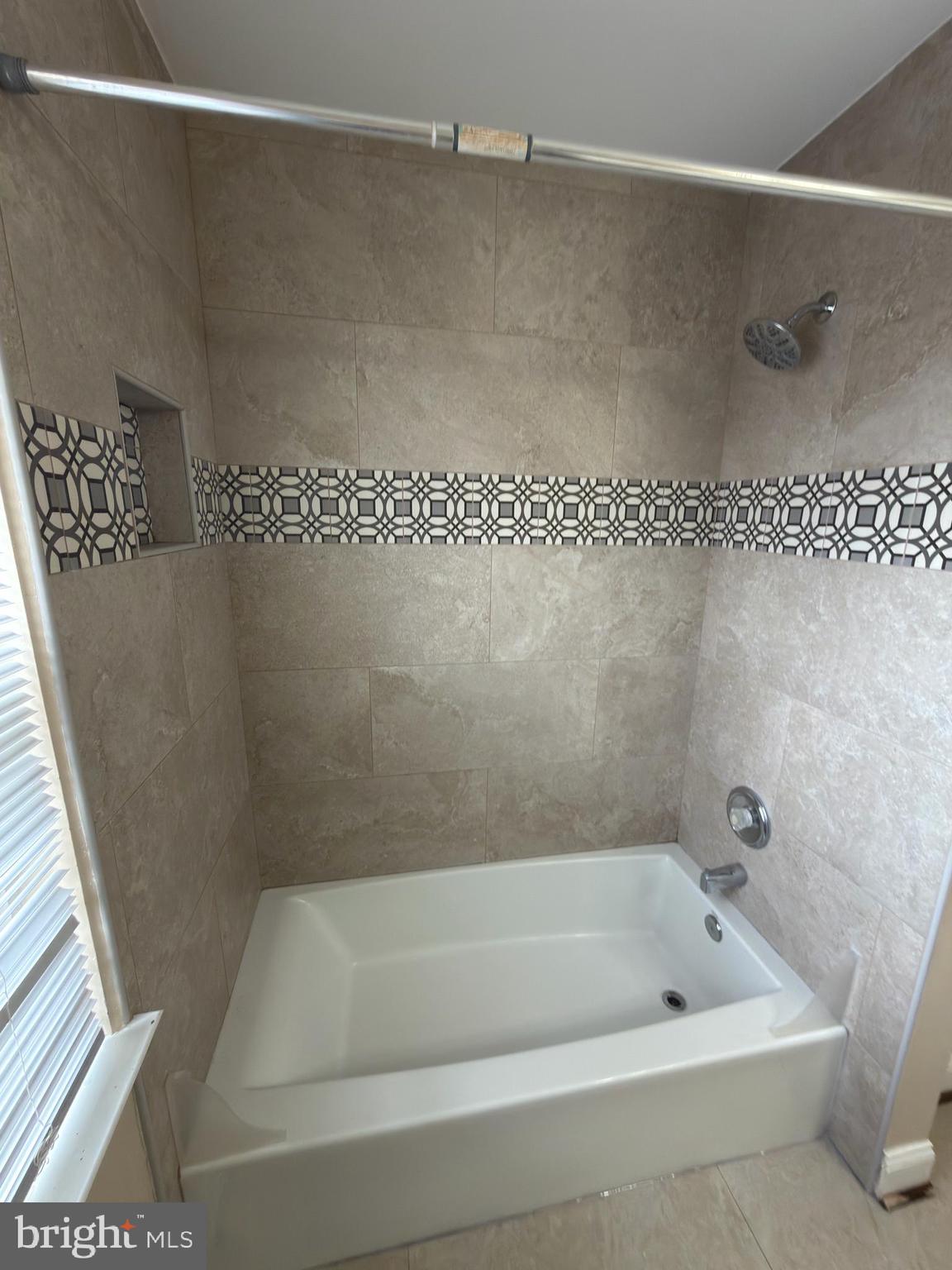 13580 DEN HOLLOW COURT