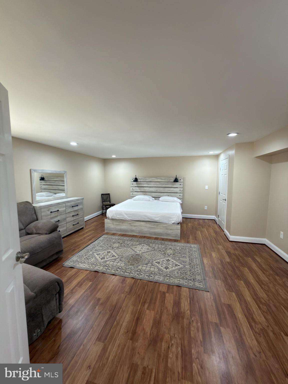 13580 DEN HOLLOW COURT