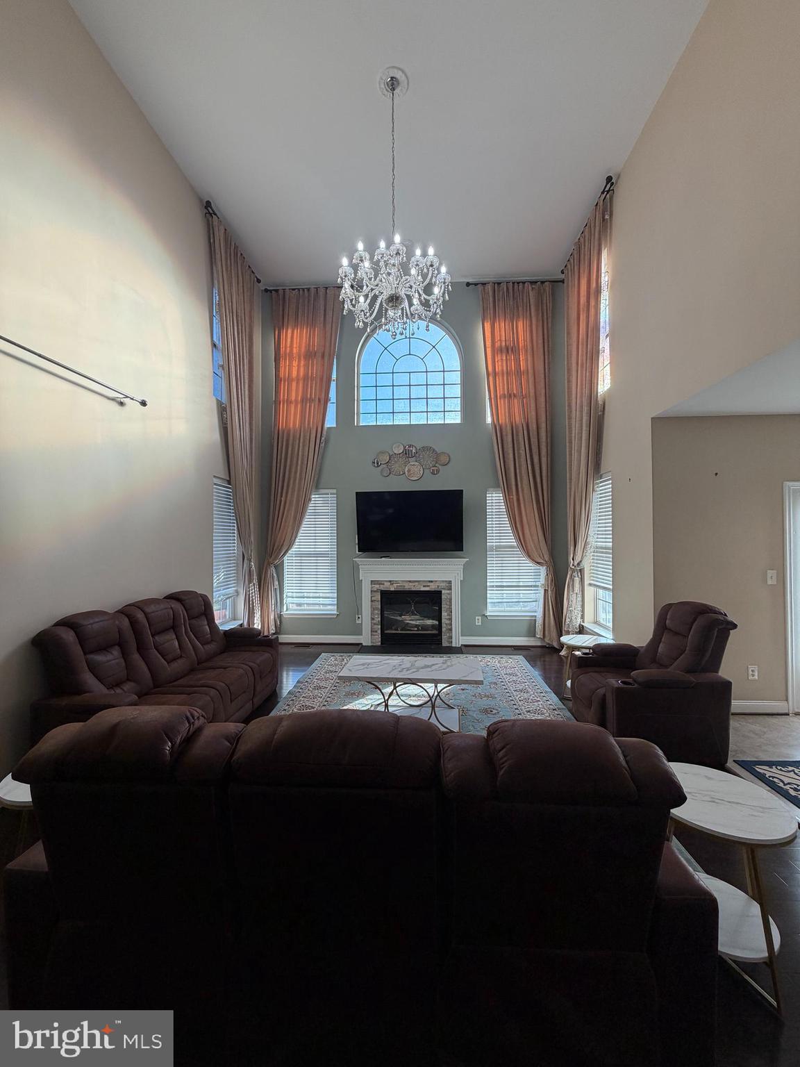 13580 DEN HOLLOW COURT