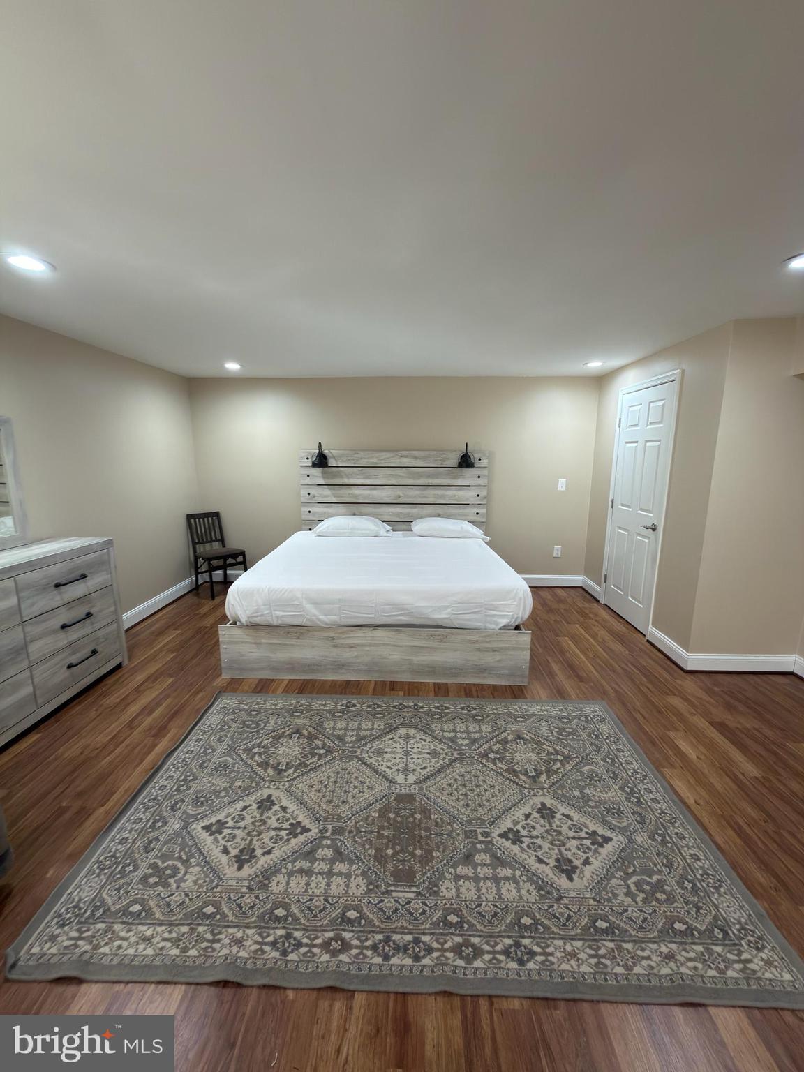 13580 DEN HOLLOW COURT