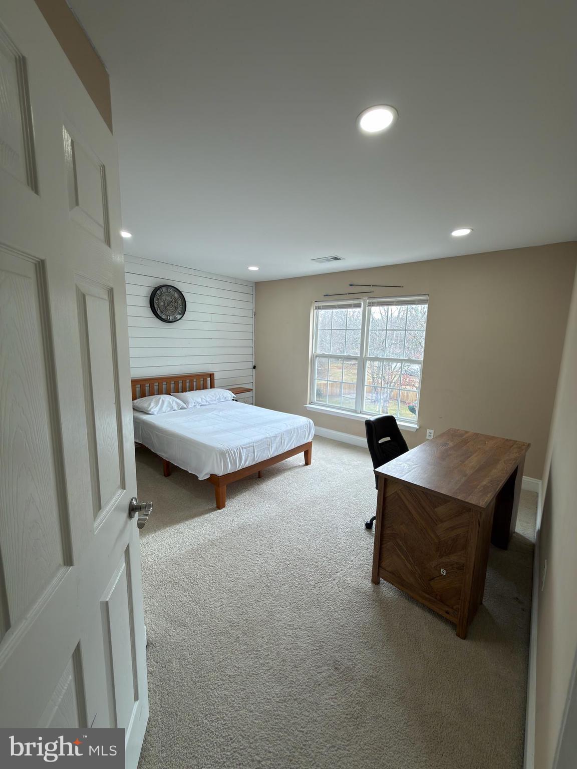 13580 DEN HOLLOW COURT