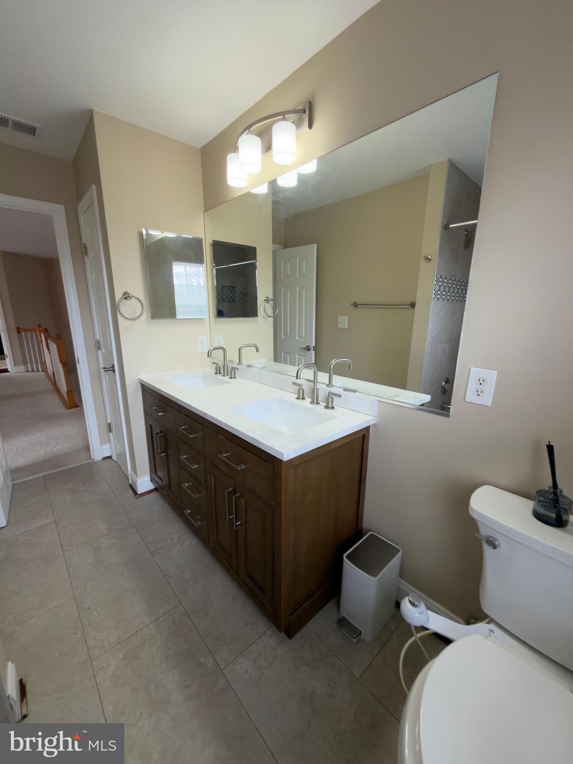 13580 DEN HOLLOW COURT