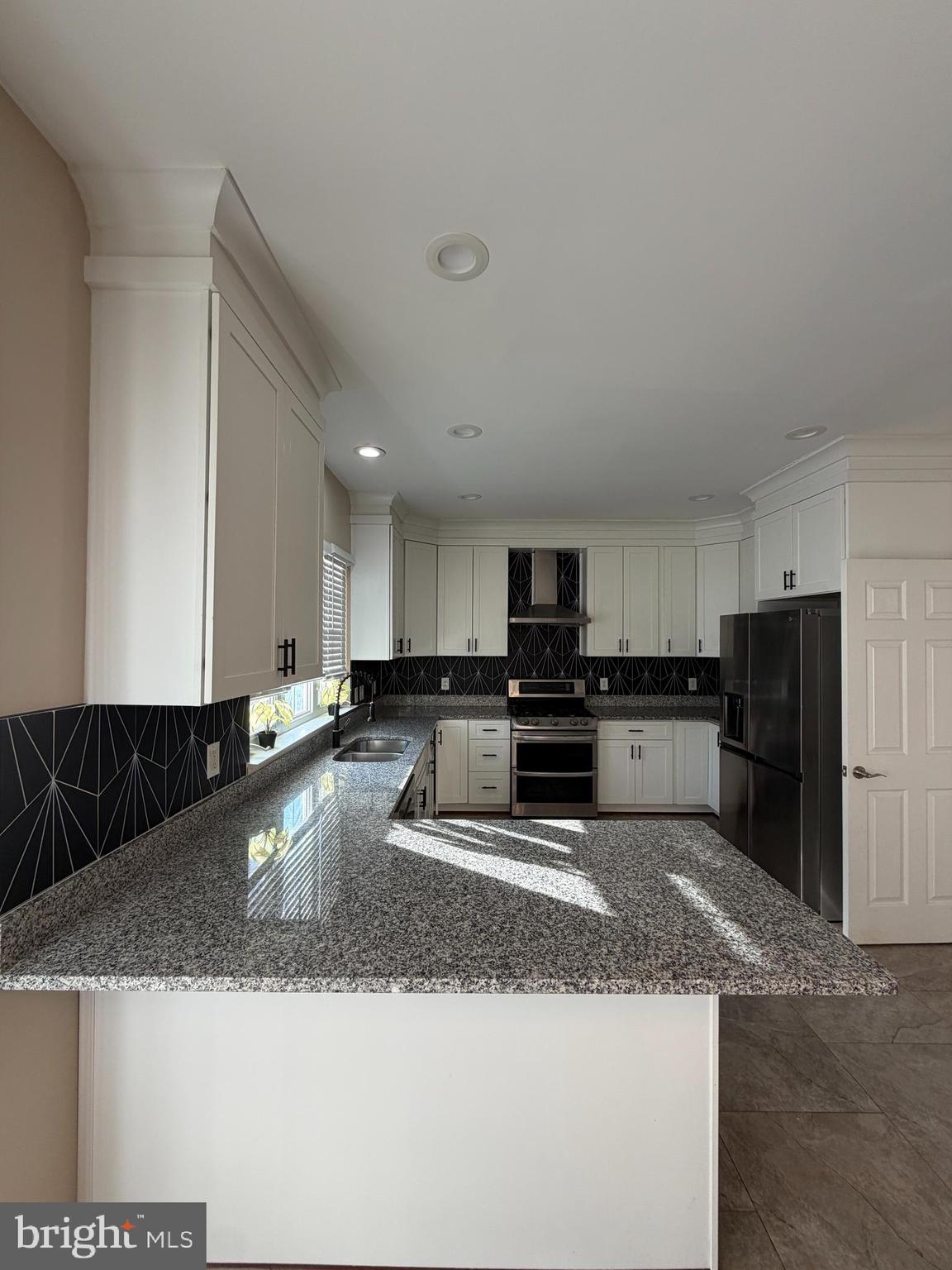 13580 DEN HOLLOW COURT