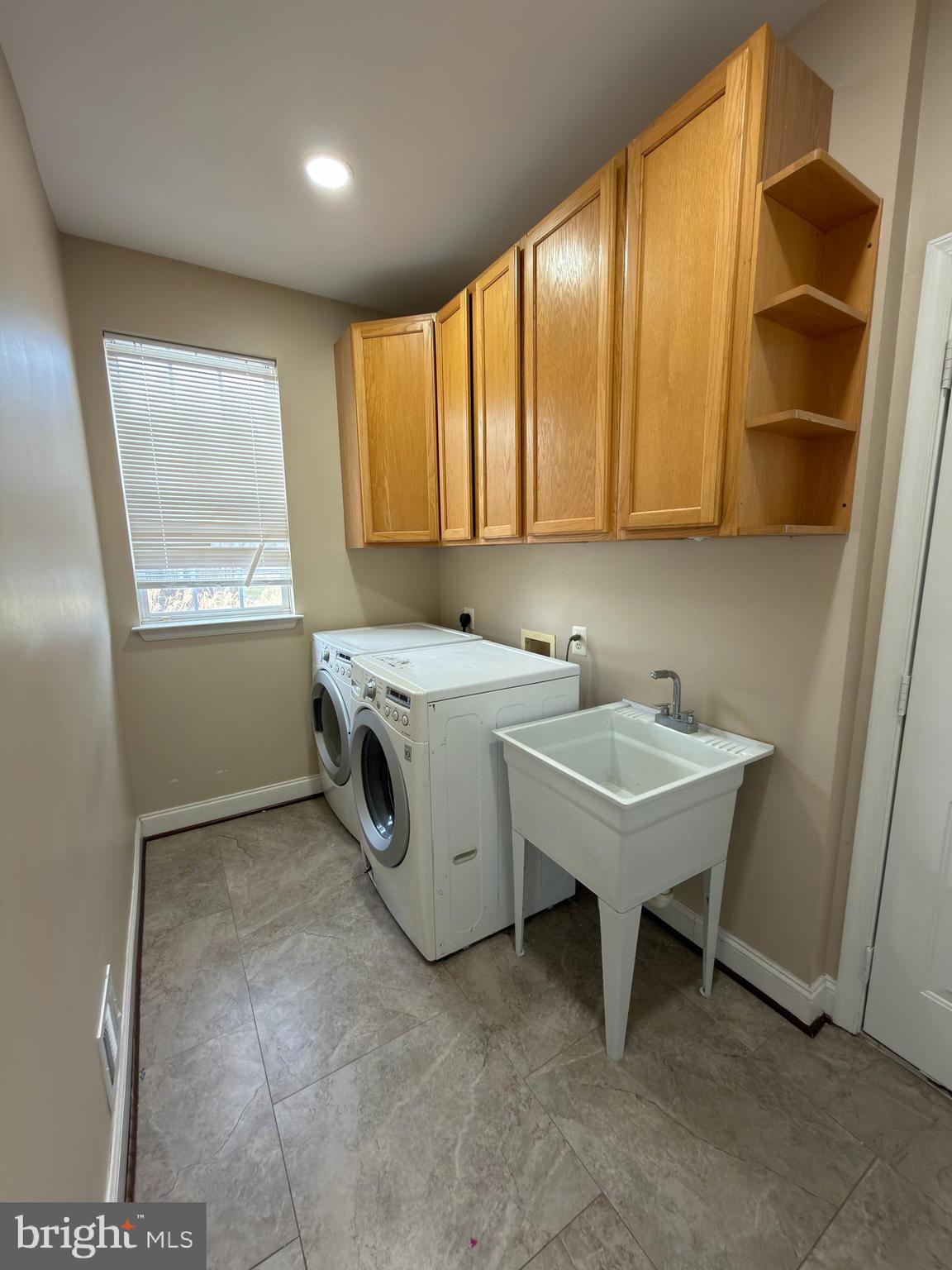 13580 DEN HOLLOW COURT