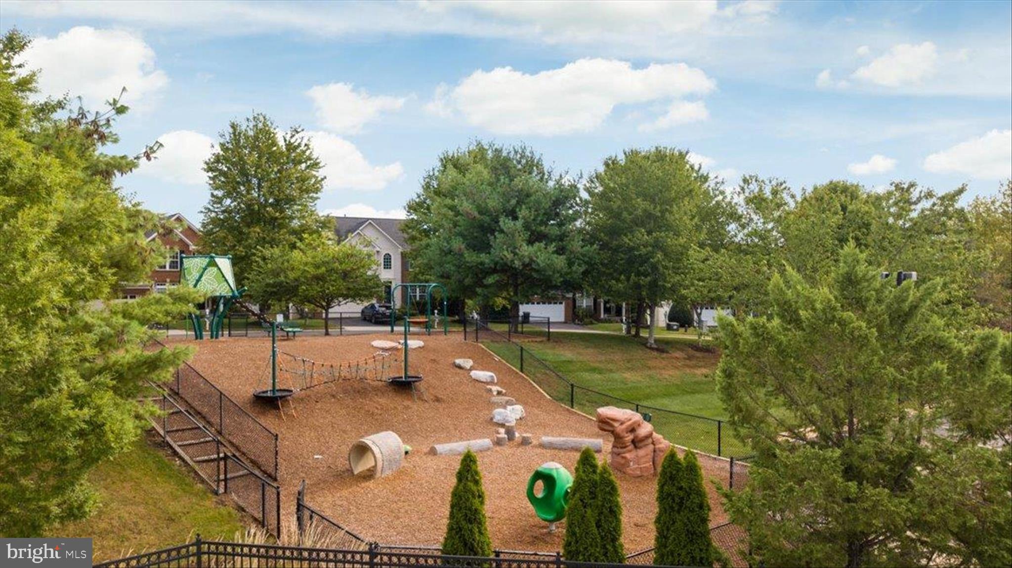 14228 SNICKERSVILLE DRIVE