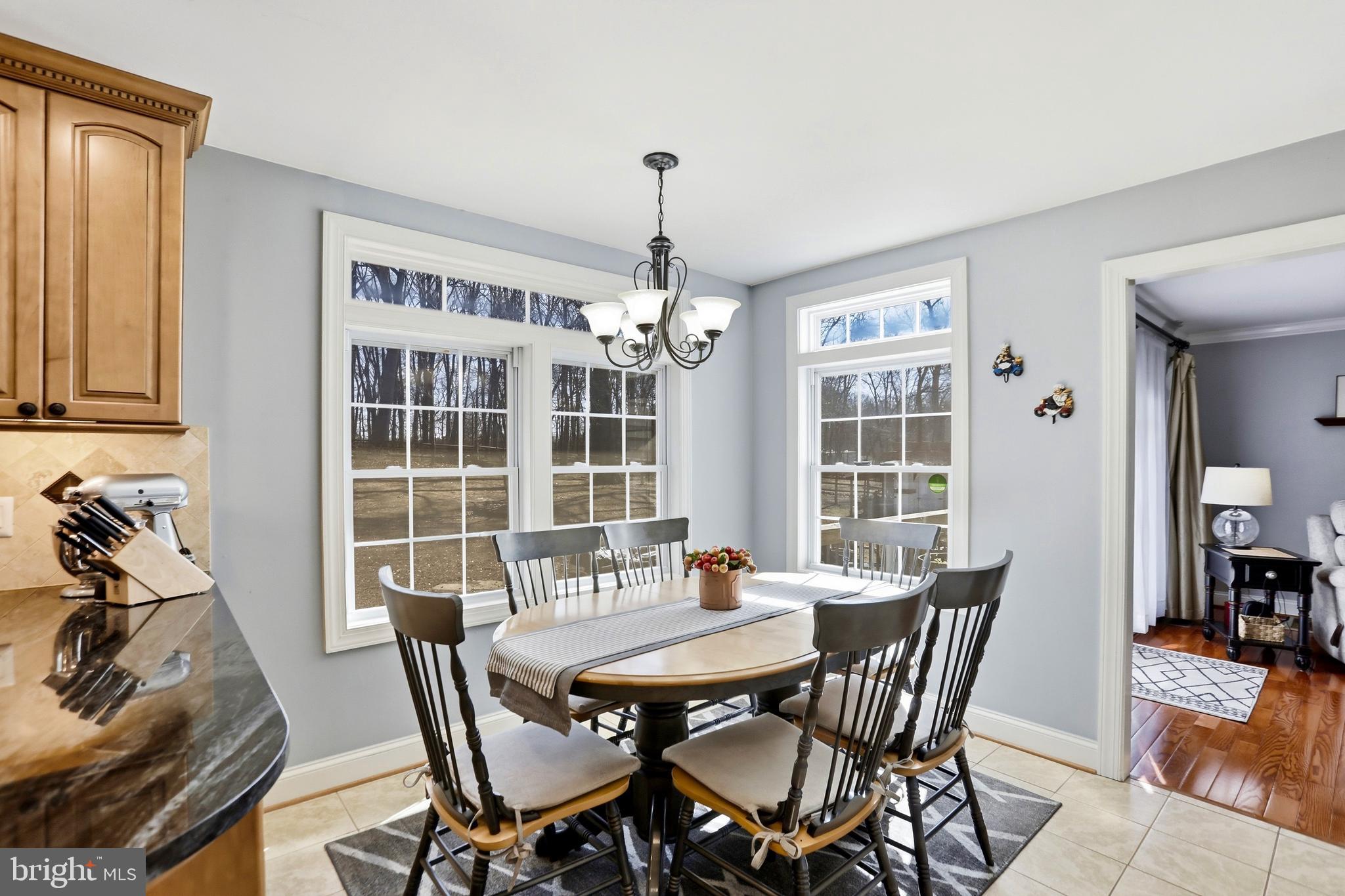 4363 SNOW HILL DRIVE