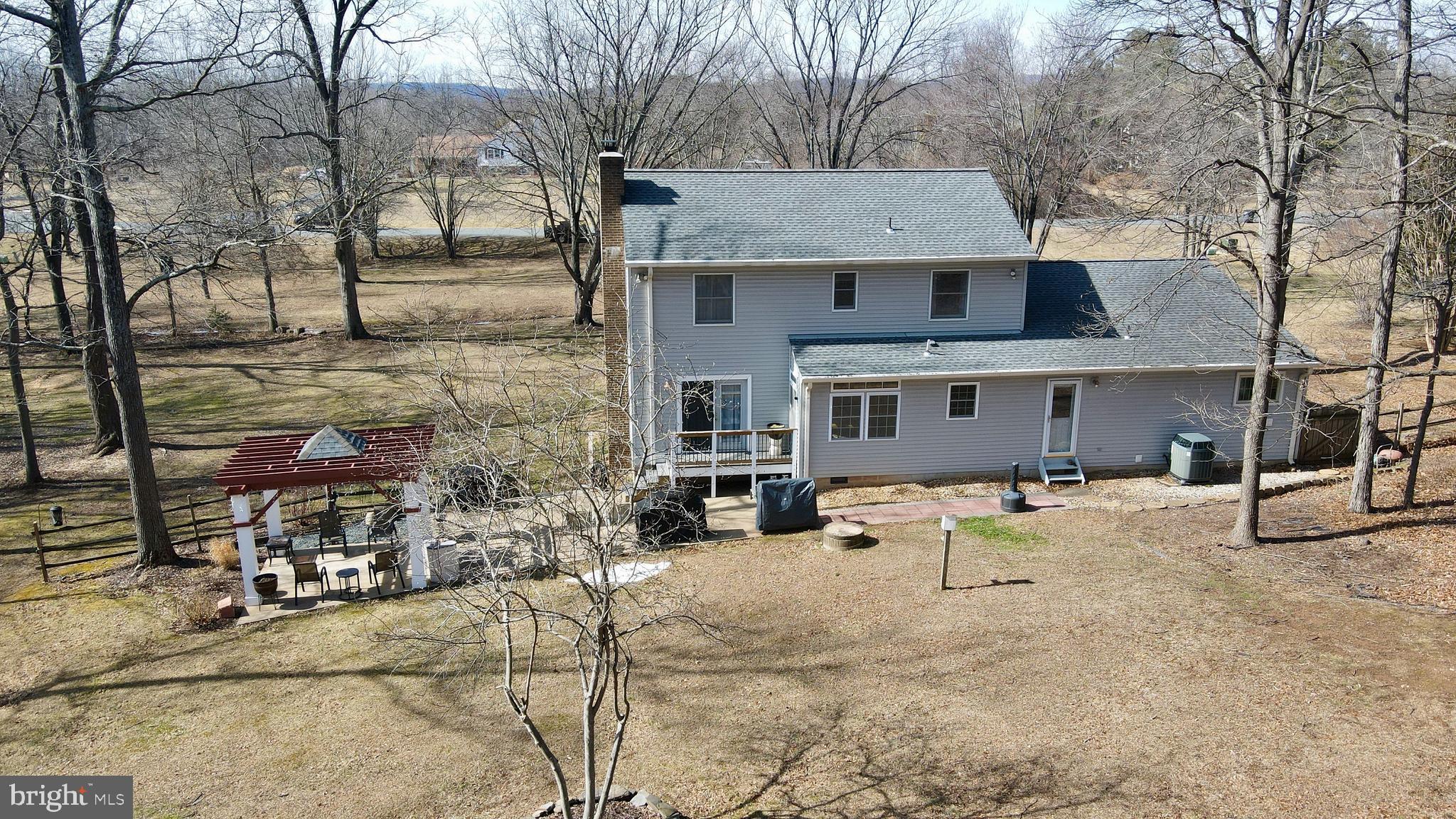 4363 SNOW HILL DRIVE