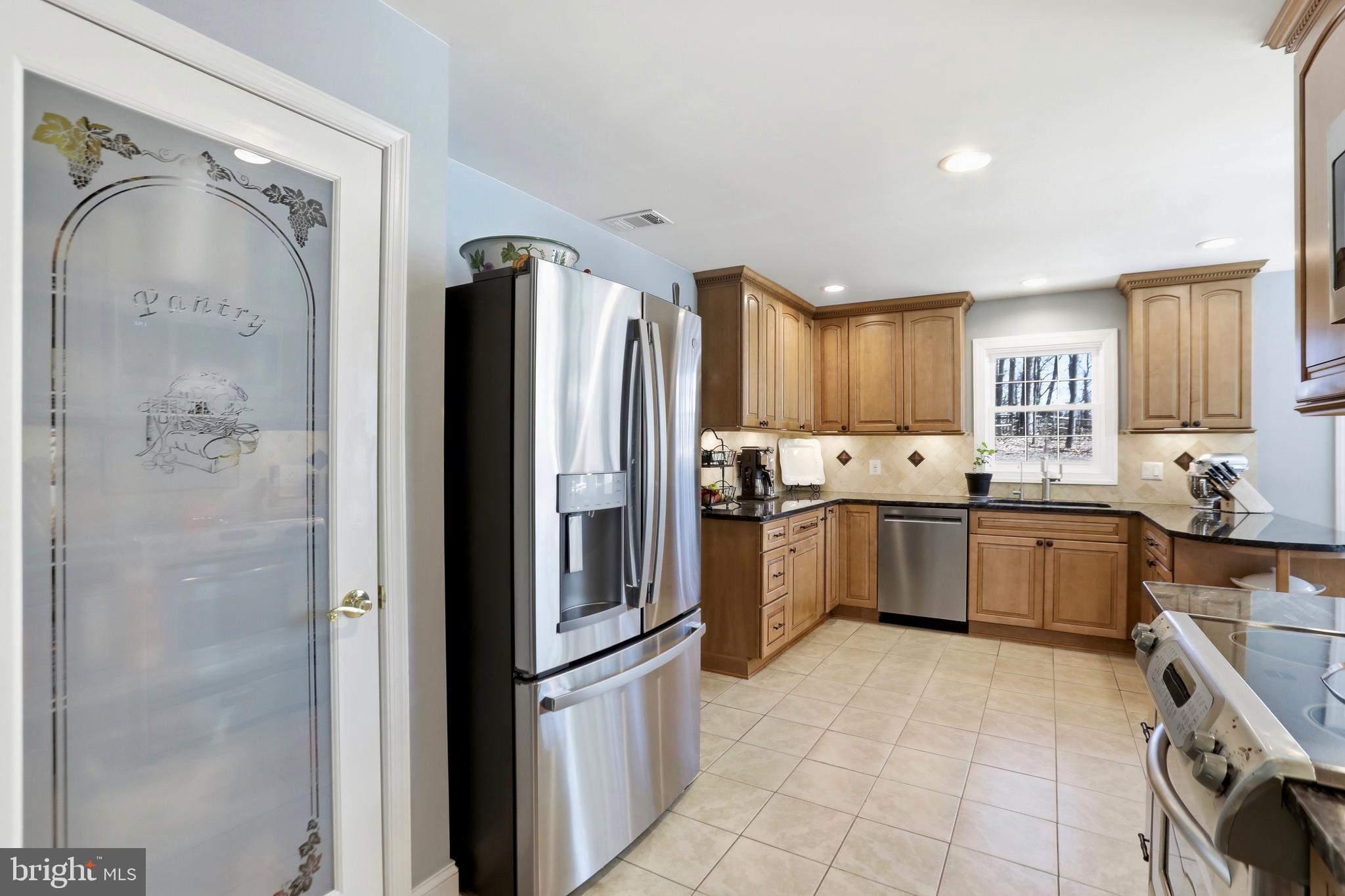 4363 SNOW HILL DRIVE