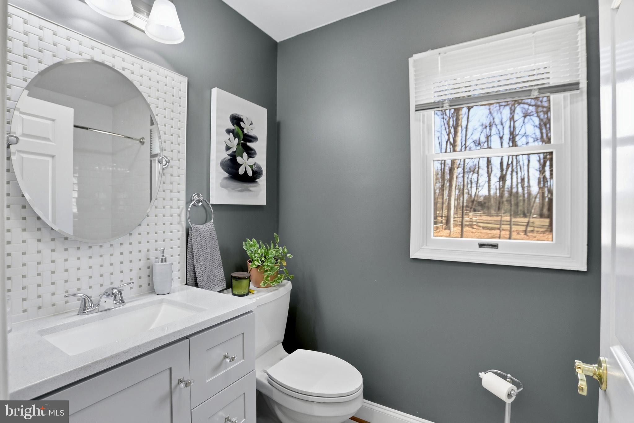 4363 SNOW HILL DRIVE