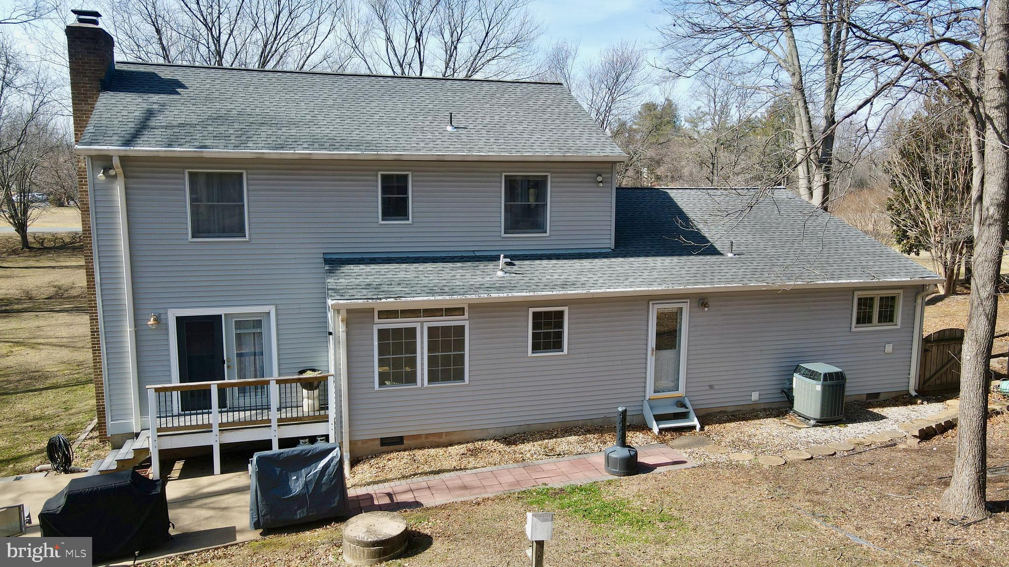 4363 SNOW HILL DRIVE