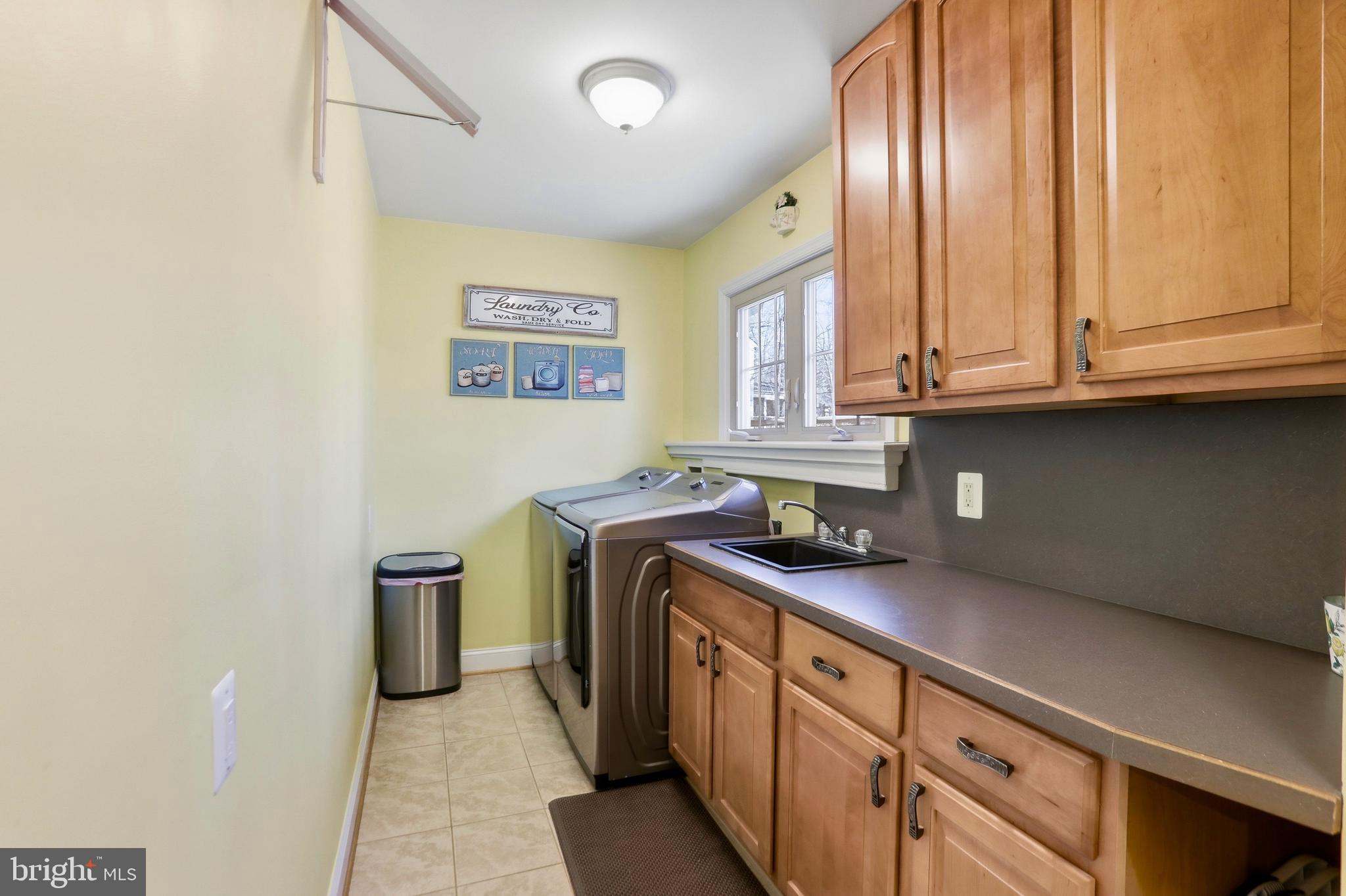 4363 SNOW HILL DRIVE