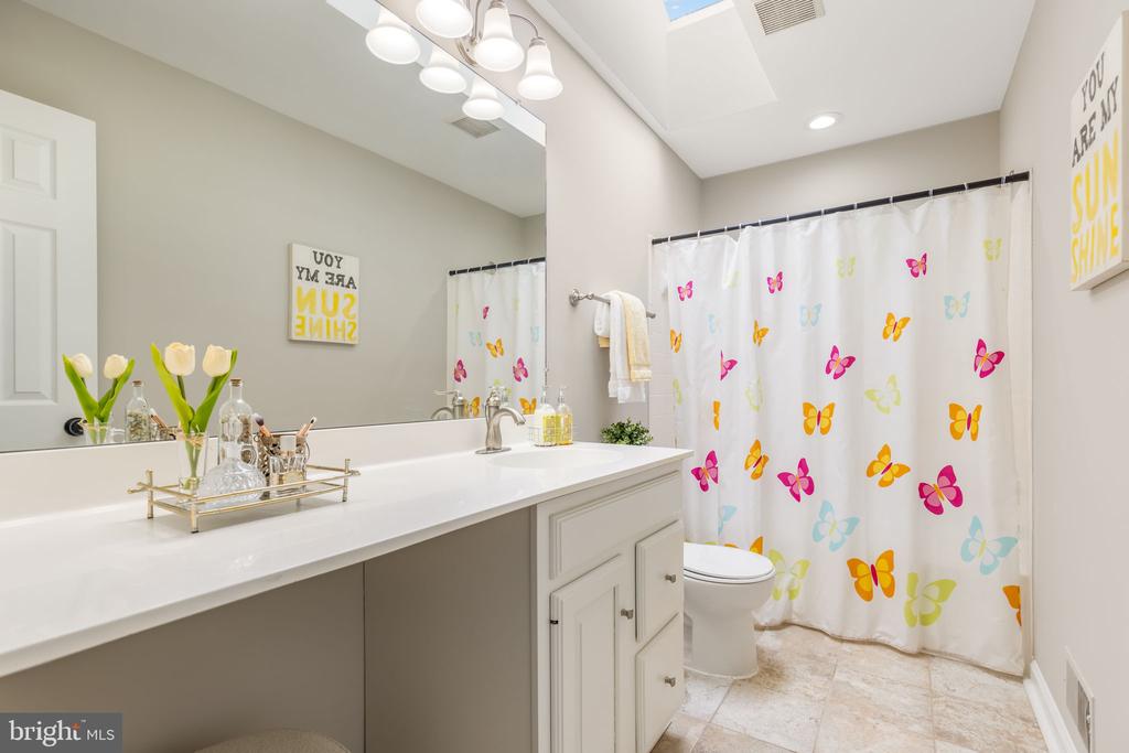 16657 PURCIVAL COURT