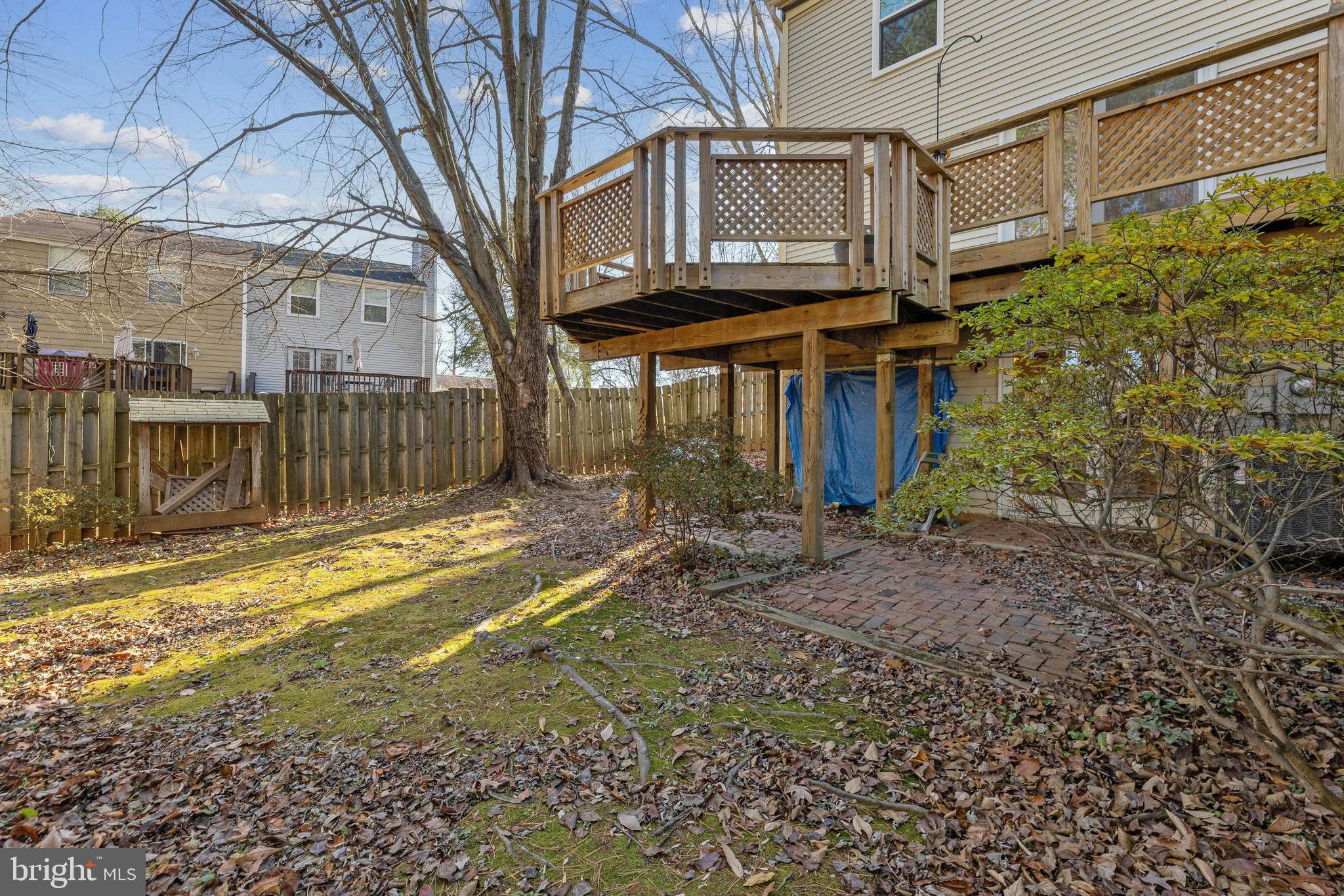 15023 OAK CREST COURT