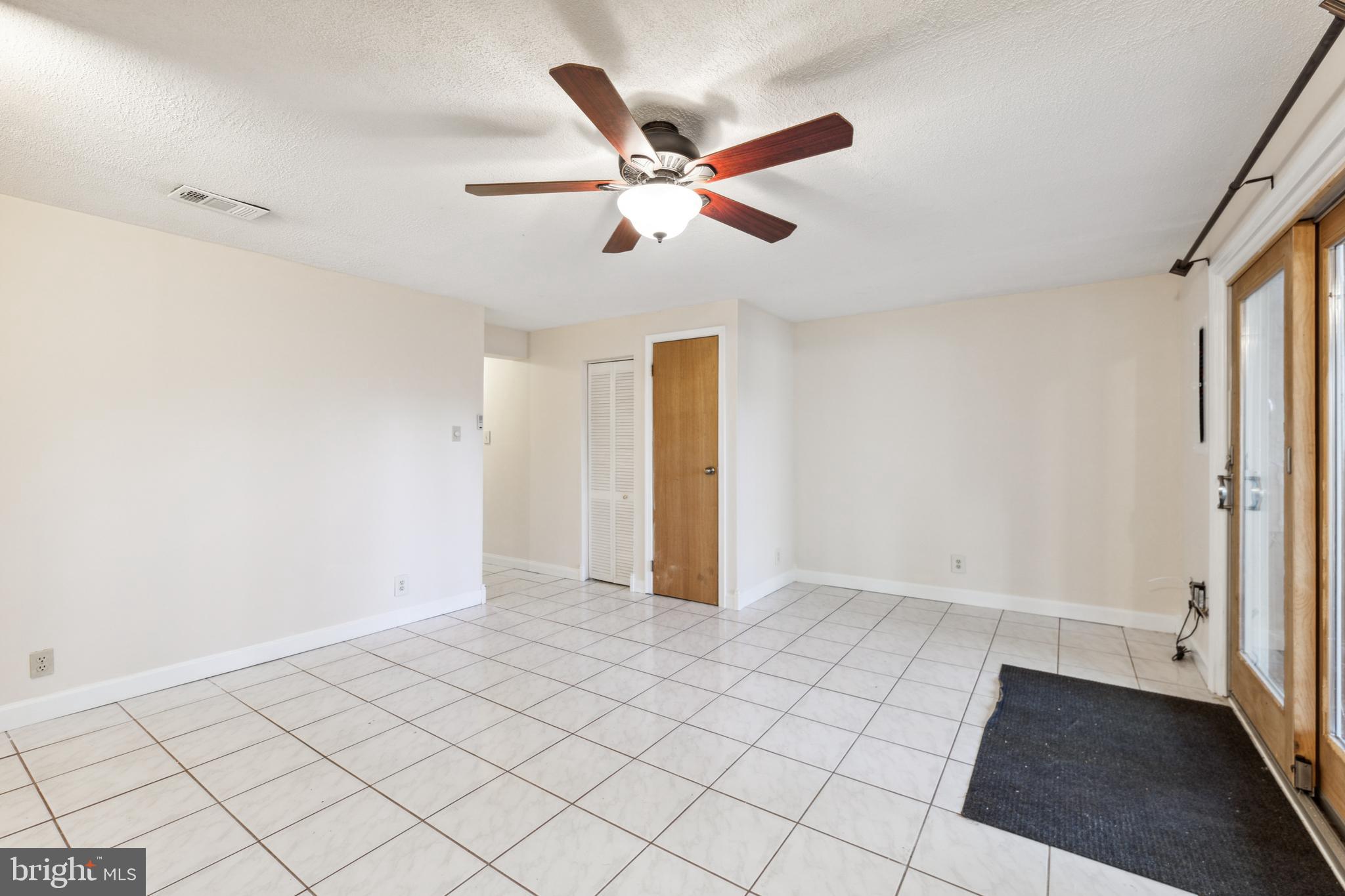 15023 OAK CREST COURT