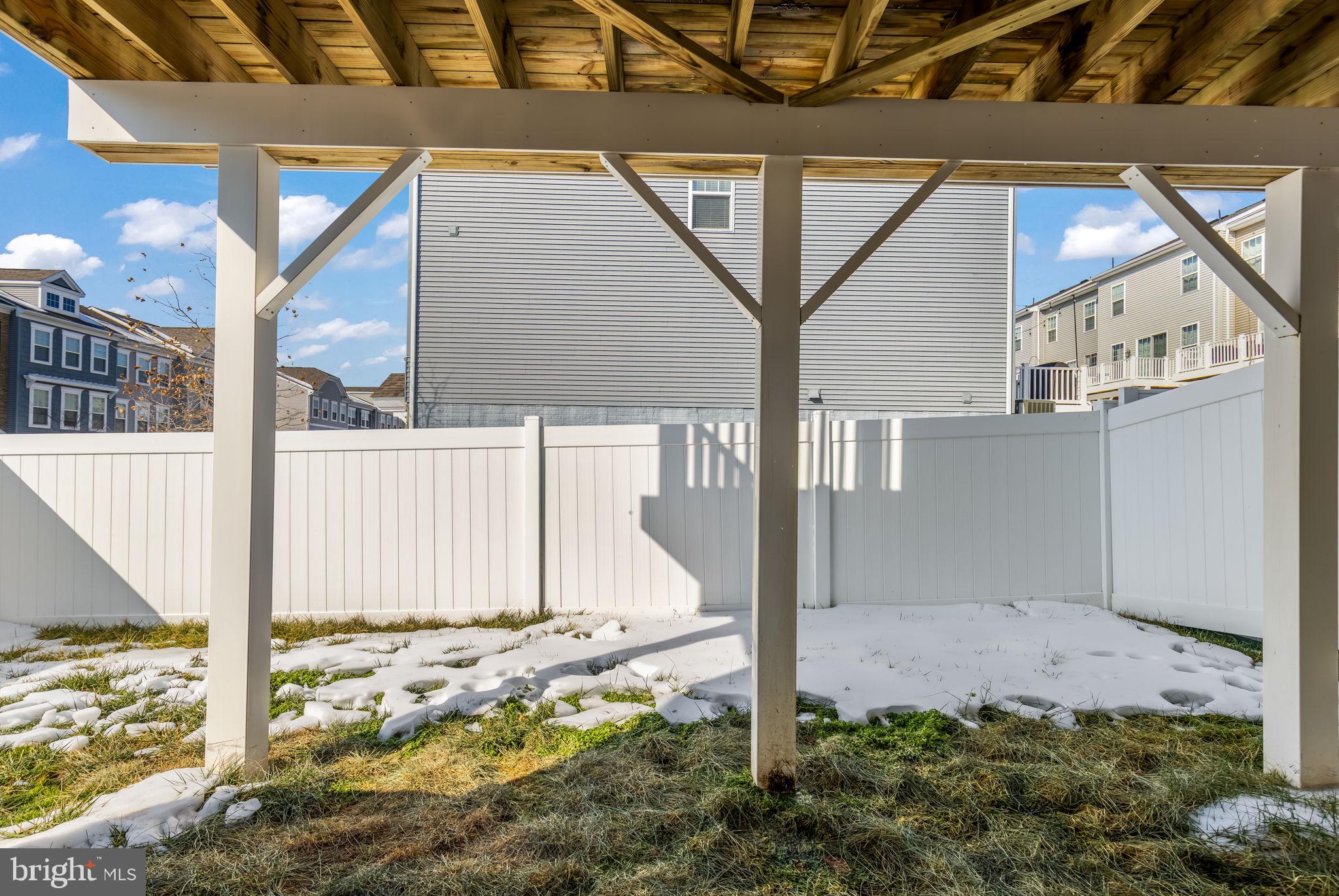 8762 ELSING GREEN DRIVE