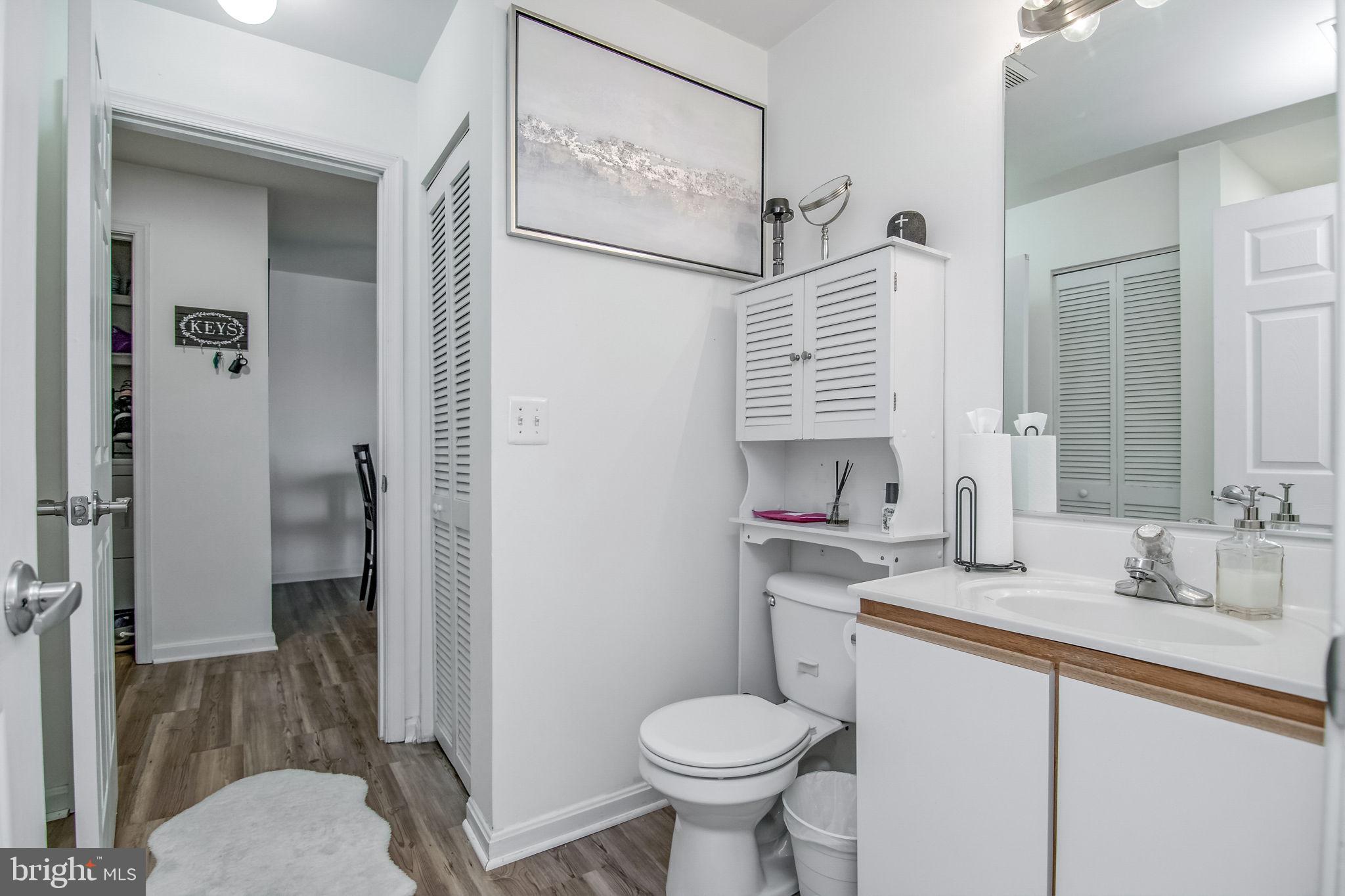 1066 GARDENVIEW LOOP 302