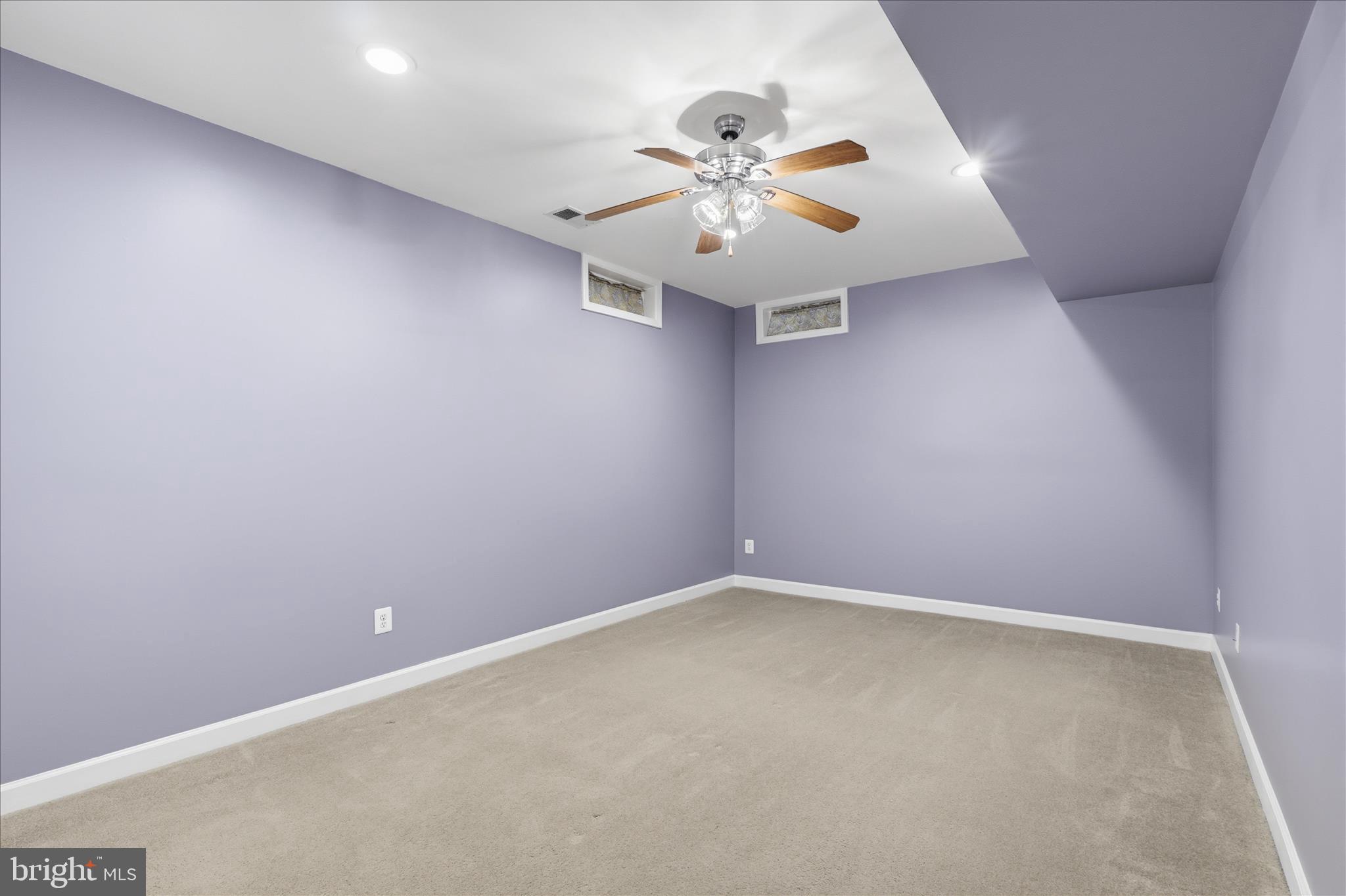 4218 TALON DRIVE