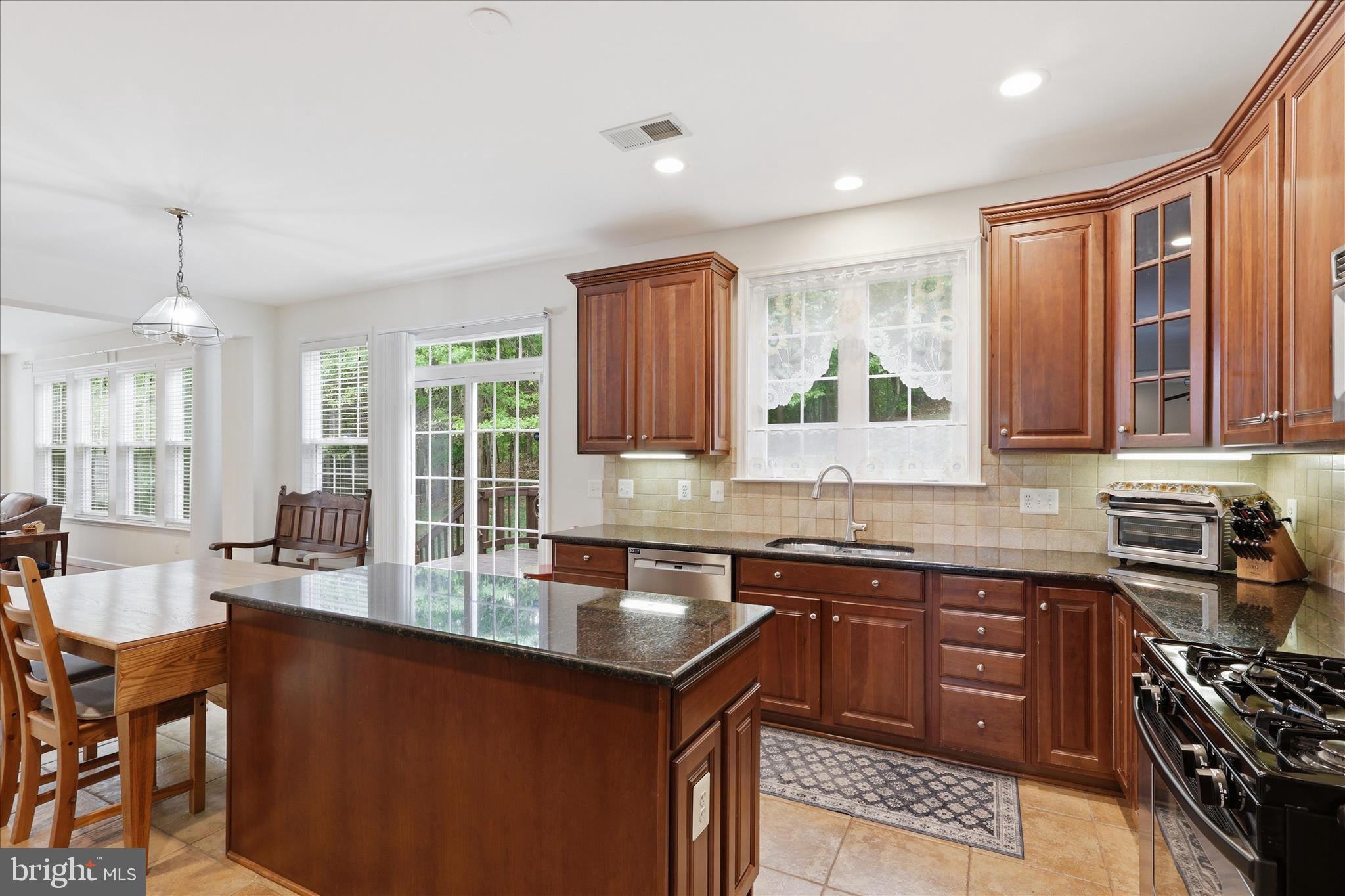 4218 TALON DRIVE