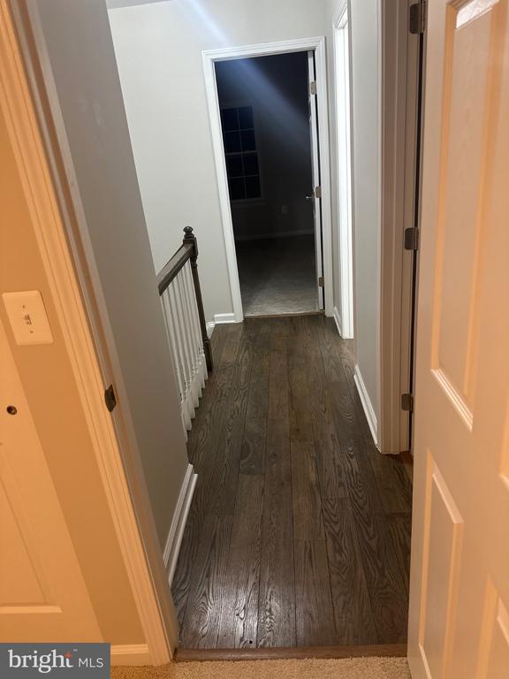 5016 LAMBSGATE LANE