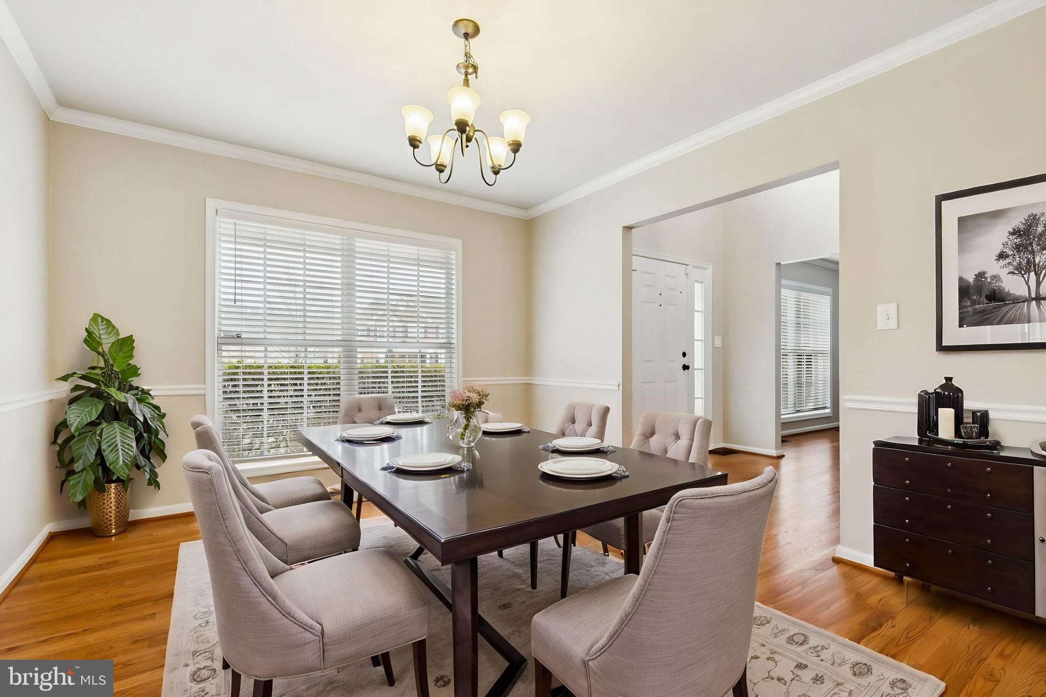 9320 CROSSED SABRES COURT