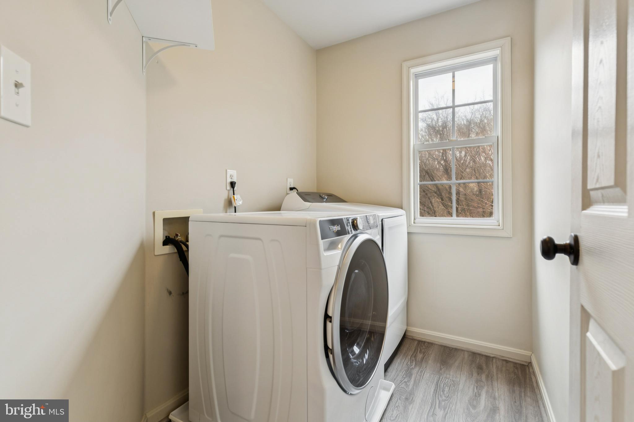 9320 CROSSED SABRES COURT