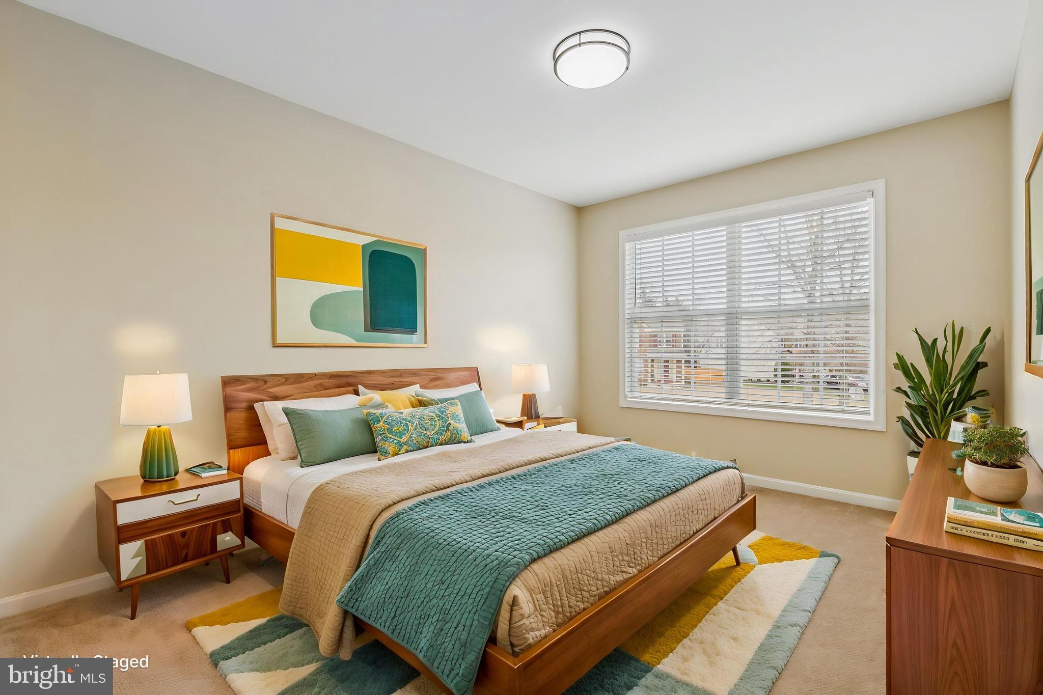 9320 CROSSED SABRES COURT